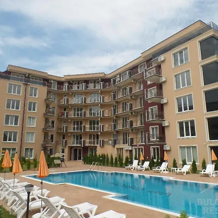 Vip Vision 409 Sunny Apartment